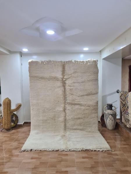 White Faraz Marokkaans handgemaakt tapijt